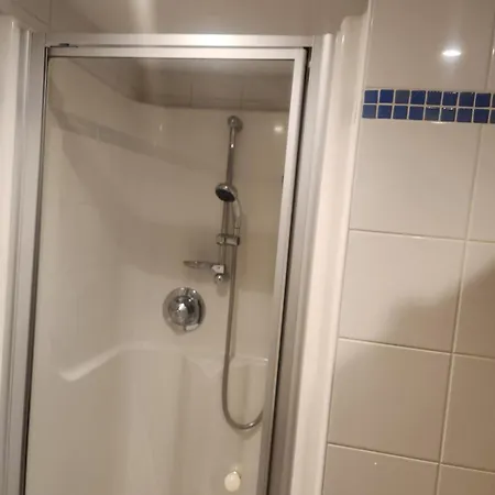 Apartment 2bed Centre By Station *
